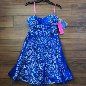 Betsy Johnson never worn blue lace strapless dress